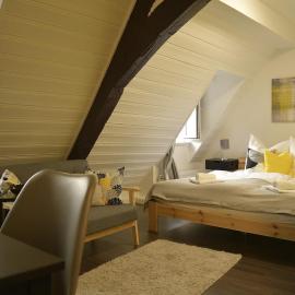Stilvolle Altbauwohnung, Apartment Aus & zeit