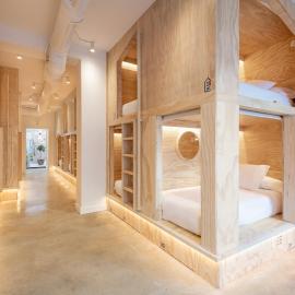 Colo Colo Hostel Valencia - Single Private Beds, hotel u Valenciji