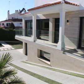 Luxury Home in Granada with Heated Pool