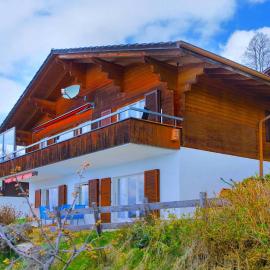 Lake Thun Alps Scenic Views and Concierge by SwissHut، فندق في سيغريسويل