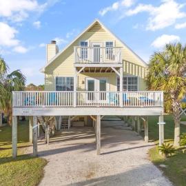 Lazy Dayz by Vacation Homes Collection