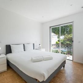 Family Flat Near Porto