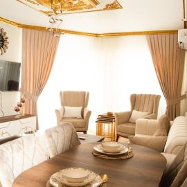 King Panorama Suite HI9, hotel u gradu Esenjurt