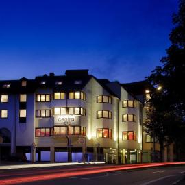 Viesnīca Central Hotel pilsētā Fillingene-Švenningene