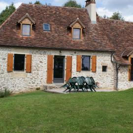 La Maison de Louise, hotel in Altillac