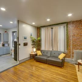 < 2 Mi to Downtown & Capitol: Harrisburg Hideaway, Hotel in Harrisburg