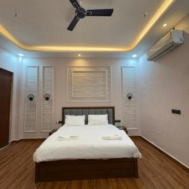 Rajpal Hotels, hotel v mestu Orai