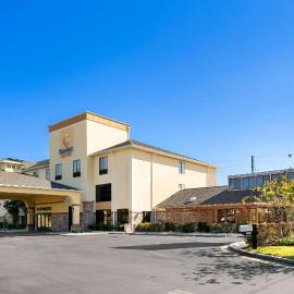 Comfort Suites Panama City near Tyndall AFB, hotel v destinácii Panama City