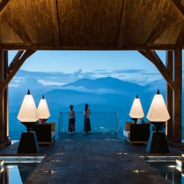 Tengchong Bodu Hot Spring Resort Hotel, hotel din Tengchong