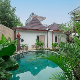 Iconic Lodge Uluwatu, khách sạn ở Uluwatu