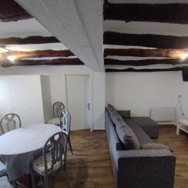 Casa Rebel, hotel Chelvában