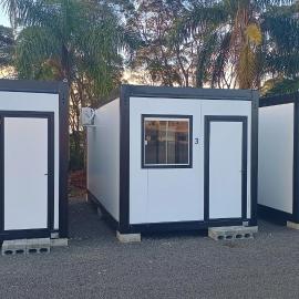 BBOX HOTEL - Parada Benedita, hotel u gradu 'Irati'