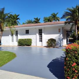 MiaBella of Hollywood home