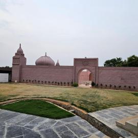 Amaltaas Fort, hotel in Gundipet