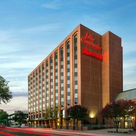 The Lincoln Marriott Cornhusker Hotel, hotel a Lincoln