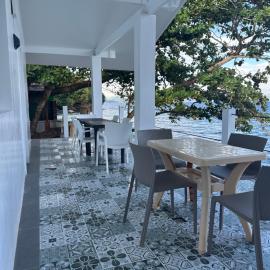 Tubod Mar Terraza 3 bedrooms and basement up to 18 pax, viešbutis mieste Larapan