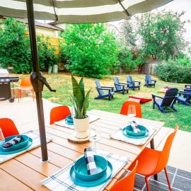 Themed Bedrooms, Movie Room & Firepit Yard