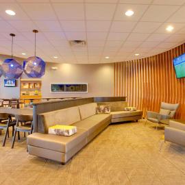 Lawrence में, होटल SpringHill Suites by Marriott Lawrence Downtown