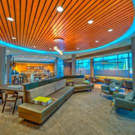 SpringHill Suites by Marriott Macon، فندق في ماكون