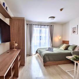 Elio Sukhumvit 64: Chic Space