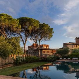 Borgo Dei Conti Resort Relais & Chateaux、Monte Petrioloのホテル