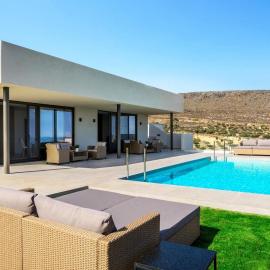Villa Kamelia with pool