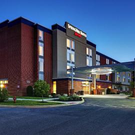 SpringHill Suites Harrisburg Hershey, khách sạn ở Harrisburg