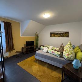 Ada&Cris Apartament, hotell i Klotten