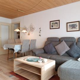 2-Raum FeWo Alpenjuwel - Hallenbad & Sauna, hotel a Fischen