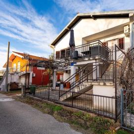 1 Bedroom Awesome Apartment In Gornji Karin