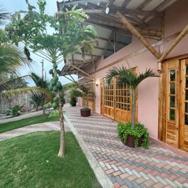 Sirena's Beach & Surf Club