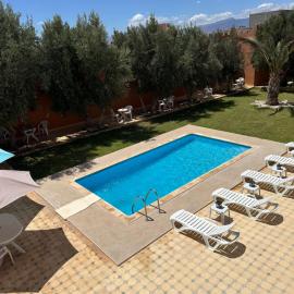 Riad El Borj, ξενοδοχείο σε Aït Belkassem