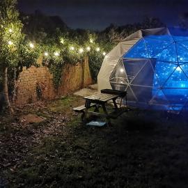 Secret Heated Dome, Hot Tub,Firepit Projector in Lincoln, hotel u gradu 'Lincoln'