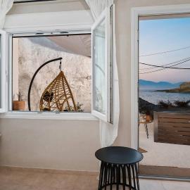 Casa Grotta With Sea & Cave View، فندق في ماتالا