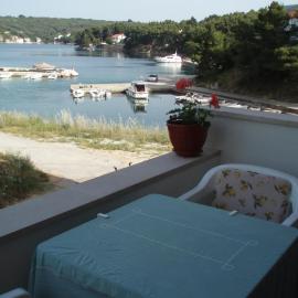 Apartment Marija، فندق في Brbinj