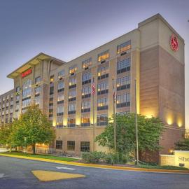 Sheraton Baltimore Washington Airport - BWI, hotel em Linthicum Heights