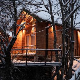 4 Chalets, hotel di Kolasin