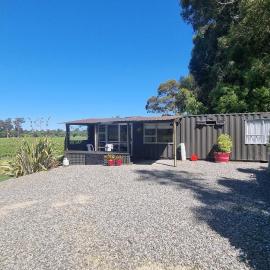 Tiny Home Container house Above the Vines