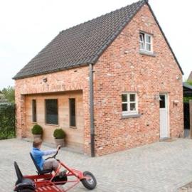 De Bosbeekpoort, מלון בOpglabbeek