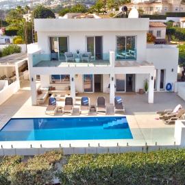 La Vista - Modern Luxury for 12 Guests: Teulada'da bir otel