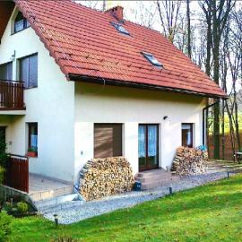 Rychwałd - Full House!, hotell i Rychwałd