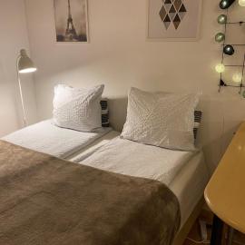 Cozy and peaceful Punavuori