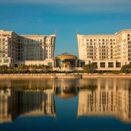 The St. Regis Astana, hotel a Astanà