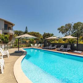 Boom 8 Boomerang Beach, hotel in Blueys Beach