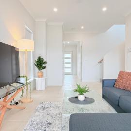 Spacious 4BR Family Retreat Rochedale Oasis