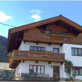 Urlaub am Antritthof, hotel in Grün