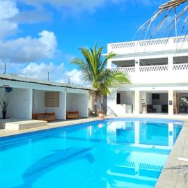 Becky Homes Diani Beach - 2BR & 3BR with AC & Pool