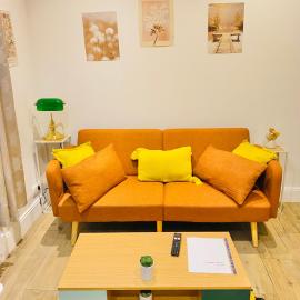 Maison de charme avec jardin terrasse & parking Proche Toulouse, hotel a Fenouillet