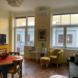 Ergzotic Apartments & Room, hotell i Sombor