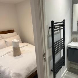 Garden studio apartment